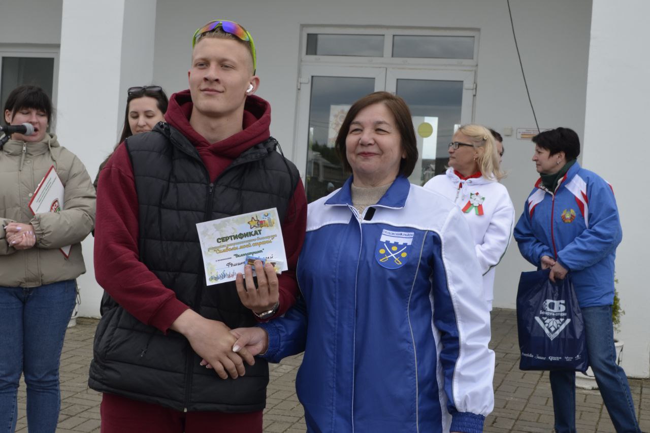 patrioticheskiy-veloparad-simvoly-moey-strany_21