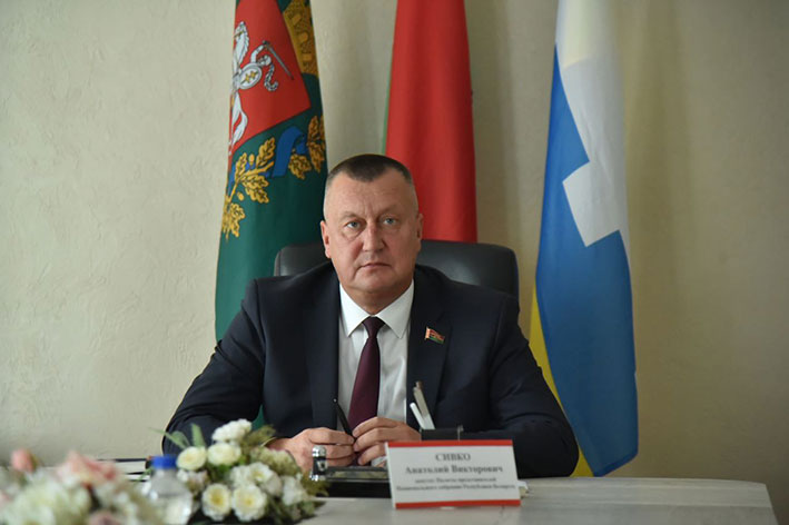 Депутат Палаты представителей посетил Глубокский район: приём граждан, рабочие встречи и обсуждение актуальных вопросов