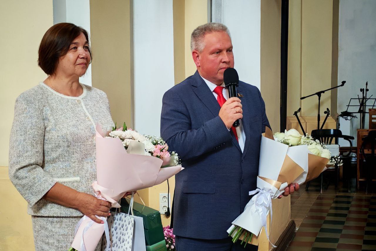 v-kostele-svyatoy-troitsy-v-glubokom-otprazdnovali-35-letie-sluzheniya-v-belarusi-i-v-glubokom-seste_4