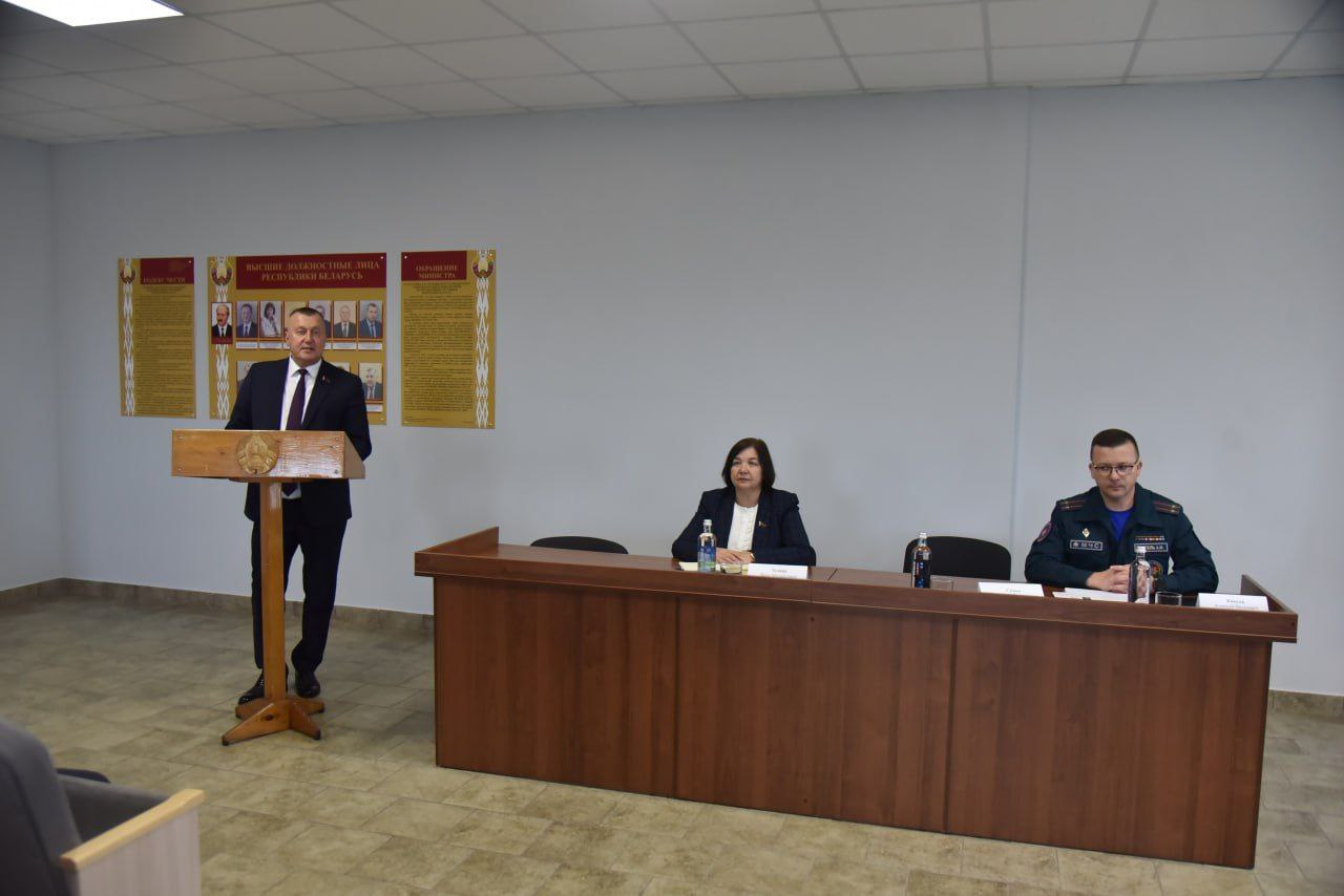 rabochiy-vizit-anatoliya-sivko-v-glubokskiy-rayon_6