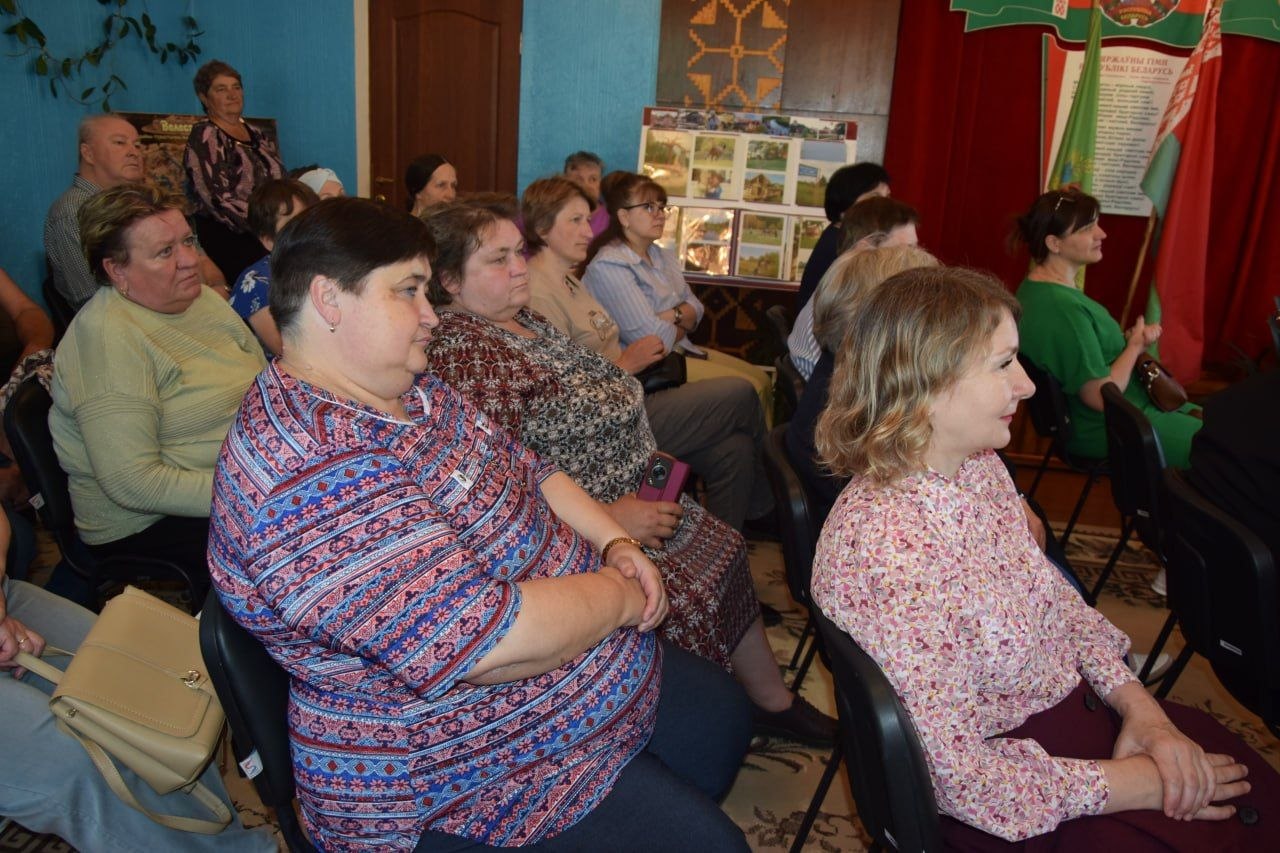 edinyy-den-informirovaniya-proshel-na-glubochchine_10