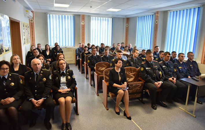 deputat-palaty-predstaviteley-posetil-glubokskiy-rayon-priyem-grazhdan-rabochie-vstrechi-i-obsuzhden_2