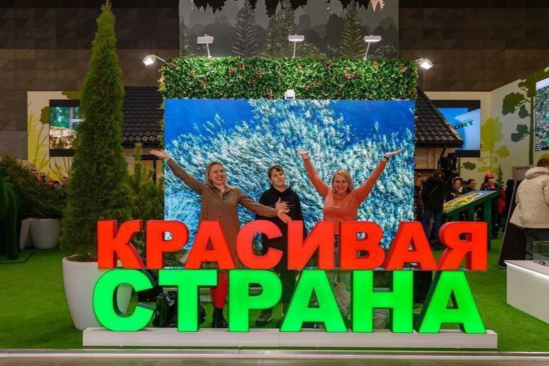 na-vystavke-moya-belarus-v-minske-predstavlen-turisticheskiy-potentsial-glubokskogo-rayona_2