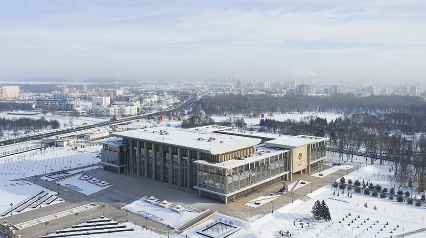 Лукашенко доложили о ситуации в стране на фоне усиления морозов и реагировании на ЧС