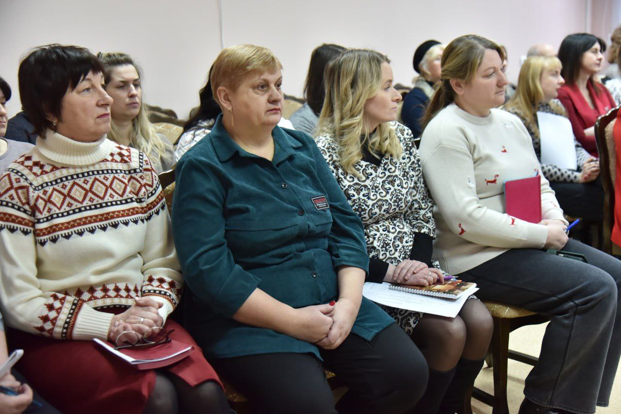 v-ramkakh-edinogo-dnya-informirovaniya-sostoyalas-vstrecha-deputata-palaty-predstaviteley-natsionaln_1