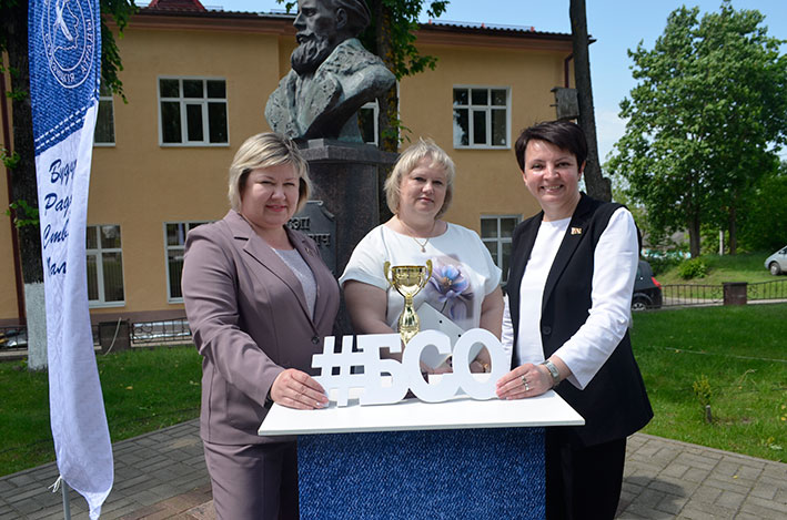 molodezh-glubochchiny-poluchila-putevki-v-trudovoe-leto-2025_9