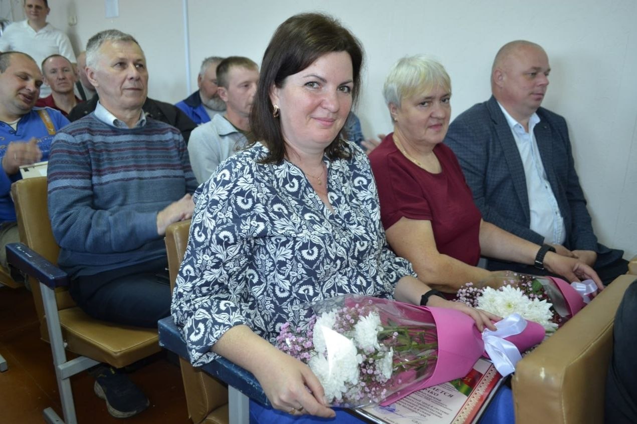 v-glubokskoy-pmk-meliovodkhoz-chestvovali-professionalov-otrasli_8