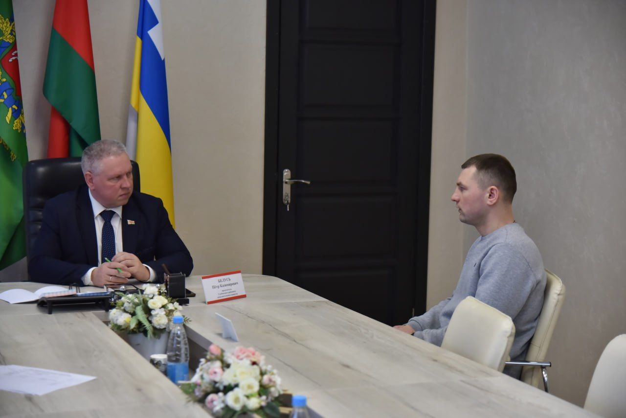 zhile-dlya-medikov-voda-i-livnevki-itogi-priema-u-predsedatelya-rayispolkoma_1