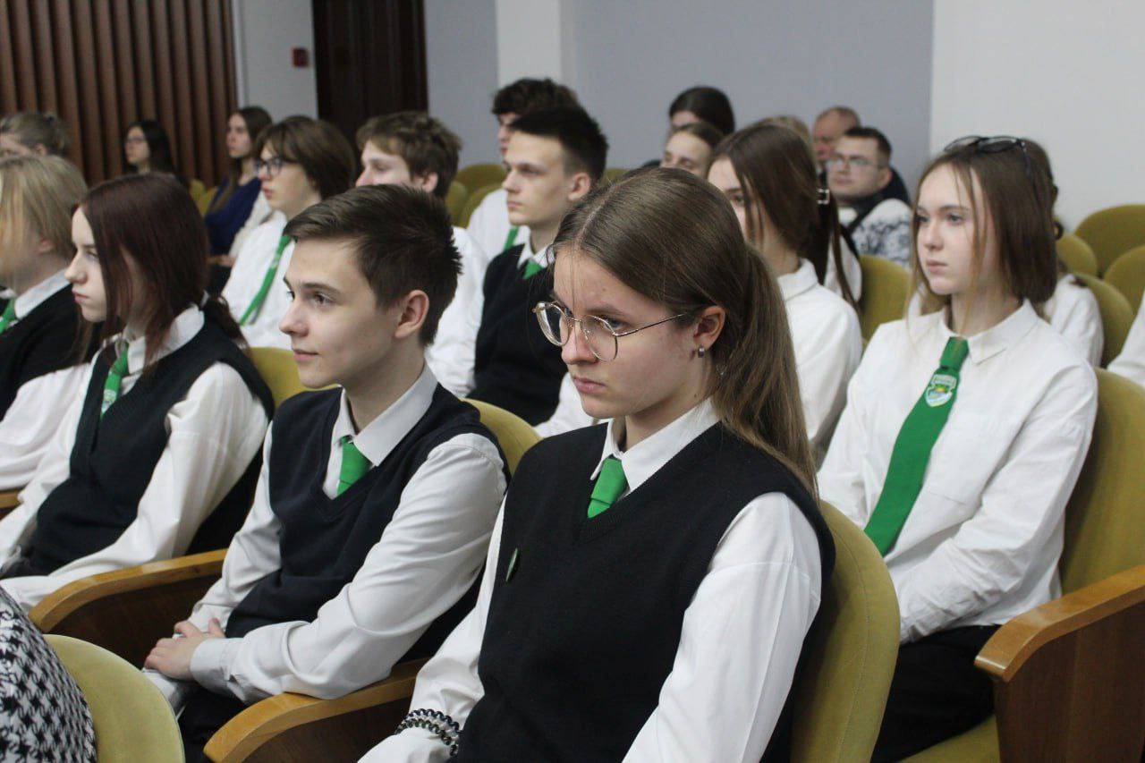 otkrytyy-dialog-vns-vremya-konkretnykh-del-proshel-v-glubokom_2