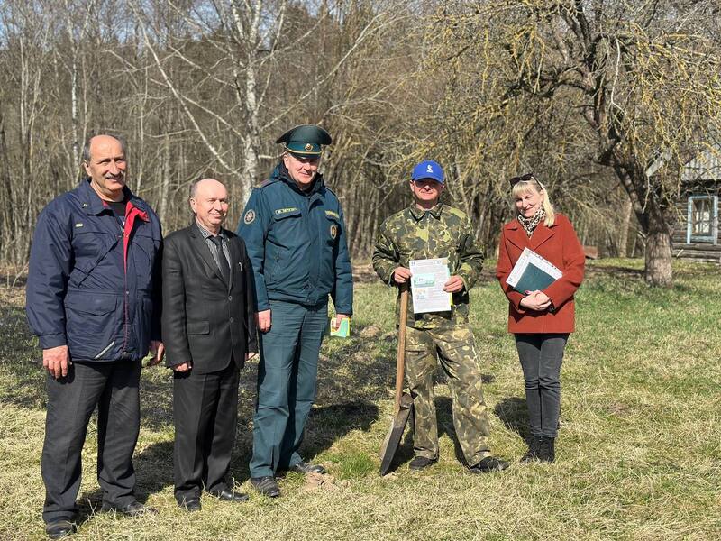 opasnaya-vesennyaya-uborka-spetsialisty-preduprezhdayut-o-posledstviyakh-vyzhiganiya-travy_1