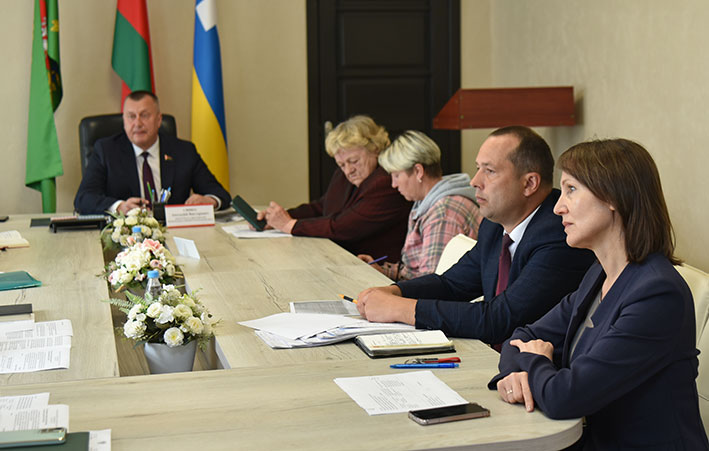 anatoliy-sivko-rabota-deputata-v-okruge_2