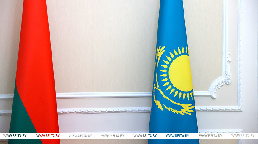  Лукашенко о межрегиональном сотрудничестве с Казахстаном: надо этот процесс подтолкнуть и ускорить  