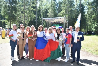 Состоялась 65-я встреча ветеранов Великой Отечественной войны, партизанского движения и патриотического подполья России и Беларуси на Кургане Дружбы