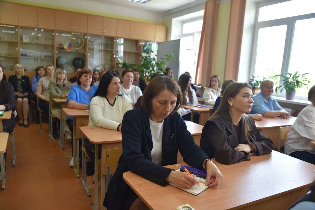 edinyy-den-informirovaniya-proshel-na-glubochchine_6