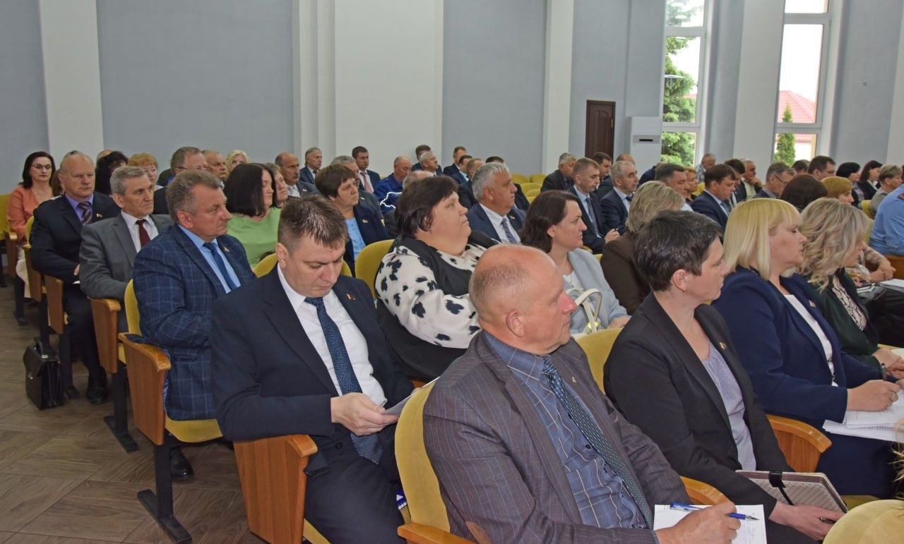 sostoyalos-zasedanie-glubokskogo-rayonnogo-ispolnitelnogo-komiteta-_1
