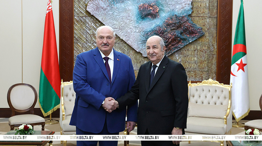 Встреча Лукашенко с Президентом Алжира Теббуном проходит во дворце "Эль-Мурадия"