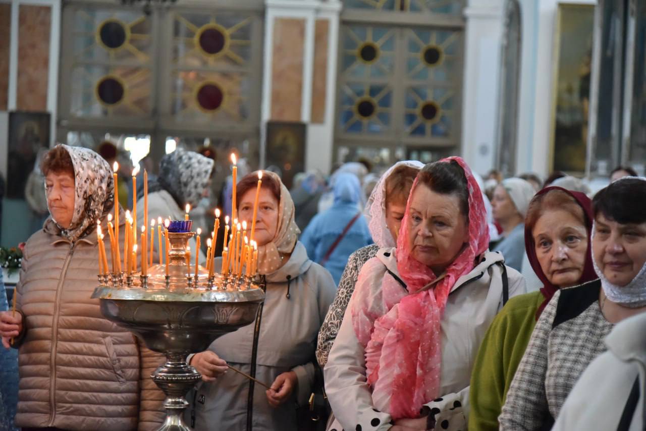 v-sobore-rozhdestva-presvyatoy-bogoroditsy-otmetili-prestolnyy-prazdnik_3