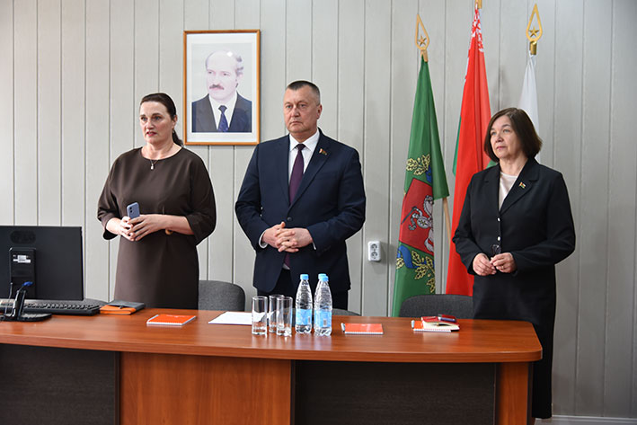 anatoliy-sivko-rabota-deputata-v-okruge_5