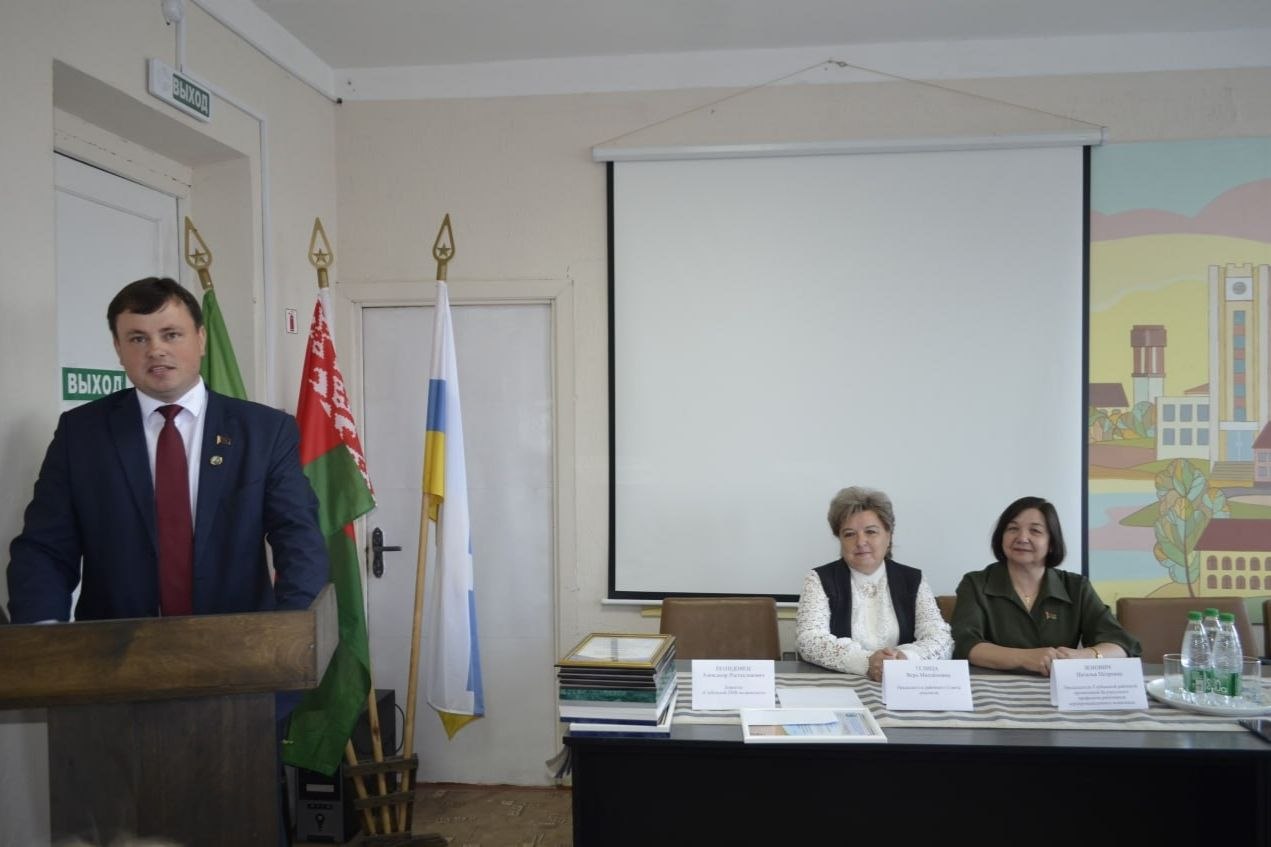 v-glubokskoy-pmk-meliovodkhoz-chestvovali-professionalov-otrasli_5