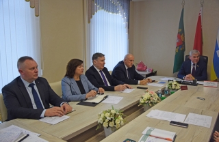 Прием граждан в Глубокском райисполкоме провел Владимир Андрейченко