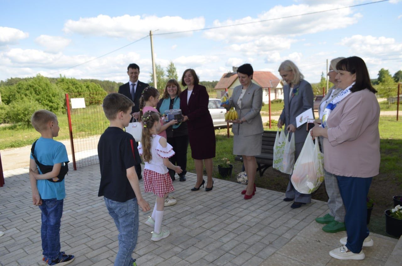v-mezhdunarodnyy-den-zashchity-detey-derevnya-petrunovo-stala-mestom-dushevnogo-i-znachimogo-sobytiya_5