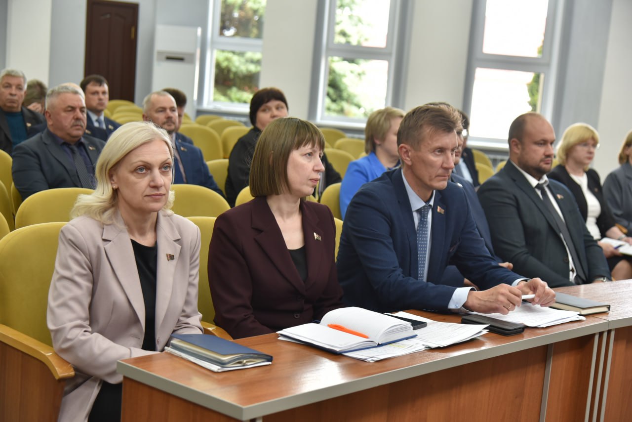 sostoyalas-30-ya-sessiya-glubokskogo-rayonnogo-soveta-deputatov_5