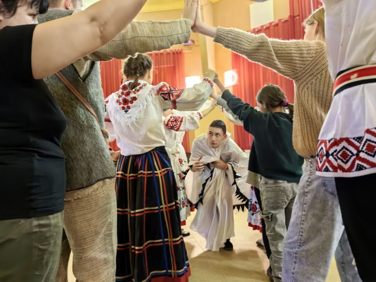 v-glubokskom-gorodskom-dome-kultury-proshli-prazdnichnye-meropriyatiya-posvyashchennye-rozhdestvu-kh_8