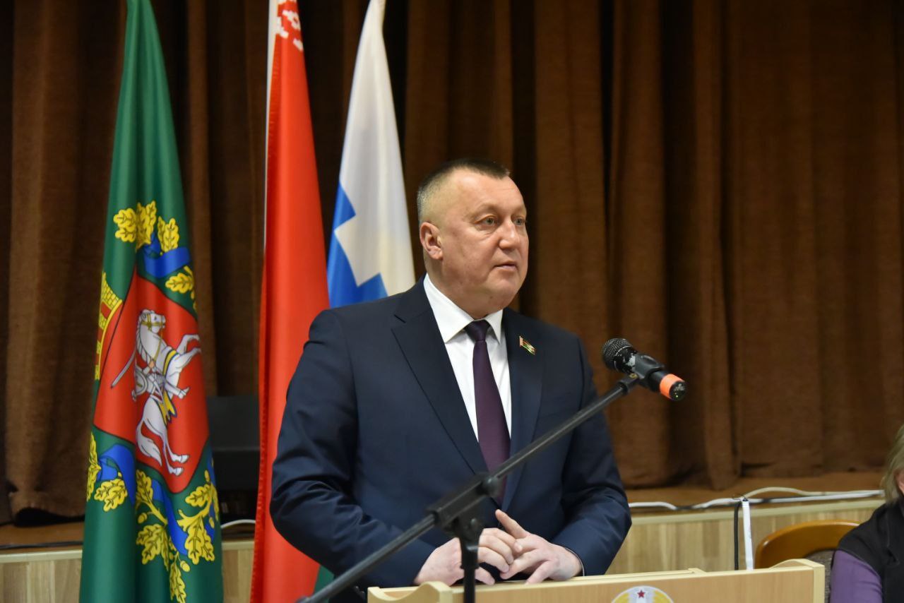 v-glubokom-proshel-vyezdnoy-seminar-dlya-otvetstvennykh-organizuyushchikh-ideologicheskuyu-rabotu-v-_1