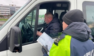 С 22 по 28 января 2024
Госавтоинспекция проводит профилактическое мероприятие по предупреждению ДТП,
связанных с перевозкой пассажиров