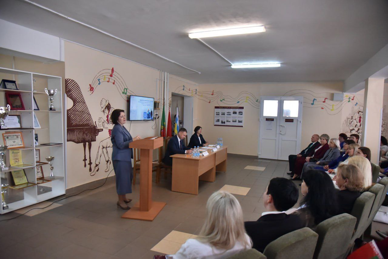 natalya-pavlyuchenko-ministr-truda-i-sotsialnoy-zashchity-respubliki-belarus-s-rabochim-vizitom-pose_9