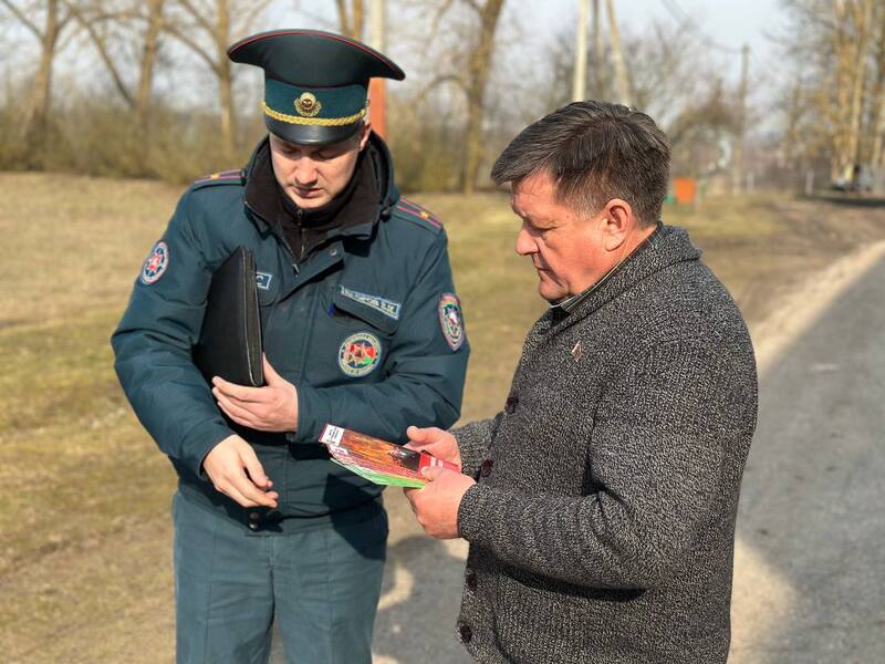 Глубокое. Горит трава: разные последствия одной глупости 