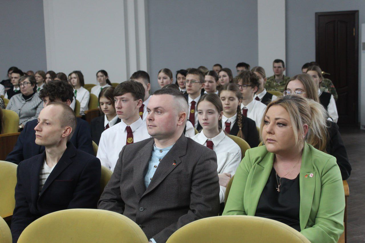 otkrytyy-dialog-vns-vremya-konkretnykh-del-proshel-v-glubokom_4