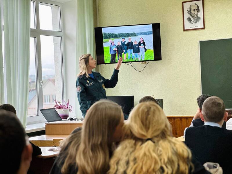 molodezh-kotoraya-vybiraet-bezopasnost_4