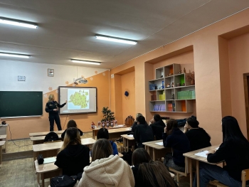 Глубокое. Не модно! Модно — не
курить