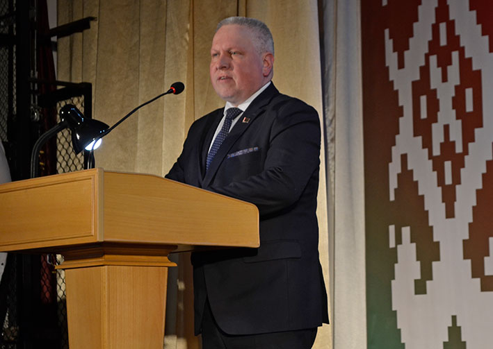 v-glubokom-proshyel-prazdnichnyy-kontsert-posvyashchyennyy-dnyu-zashchitnikov-otechestva-i-vooruzhye_1