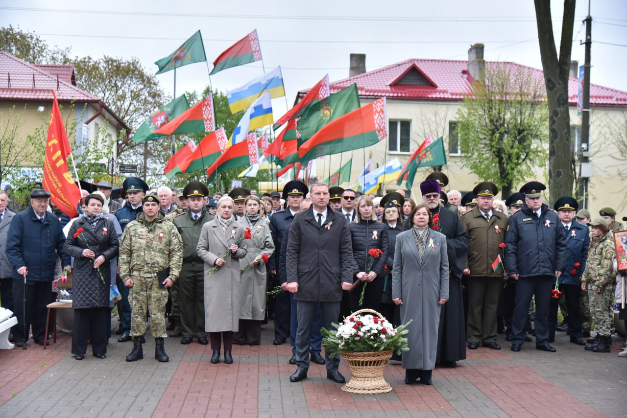 den-pobedy-otprazdnovali-v-glubokom-_8