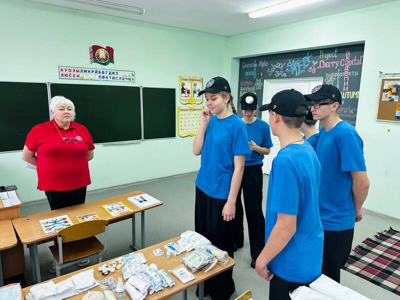 budushchie-geroi-na-starte-proshyel-rayonnyy-slyet-klubov-yunykh-spasateley-pozharnykh_17