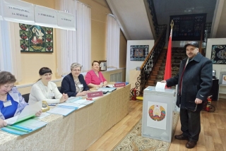 Как проходит основной день голосования в Глубокском районе