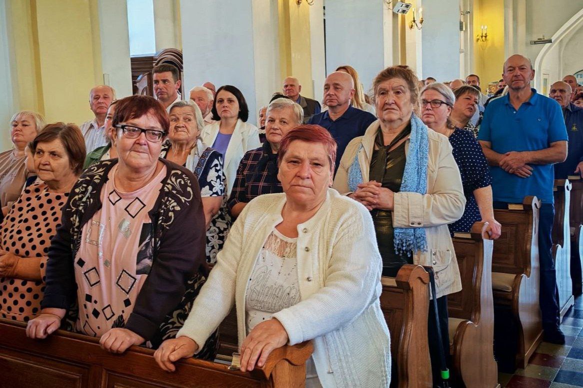 v-kostele-svyatoy-troitsy-v-glubokom-otprazdnovali-35-letie-sluzheniya-v-belarusi-i-v-glubokom-seste_2