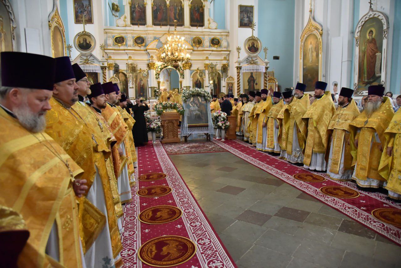 26-iyunya-gorod-glubokoe-stal-tsentrom-obshchetserkovnogo-torzhestva-posvyashchennogo-100-letiyu-so-_3
