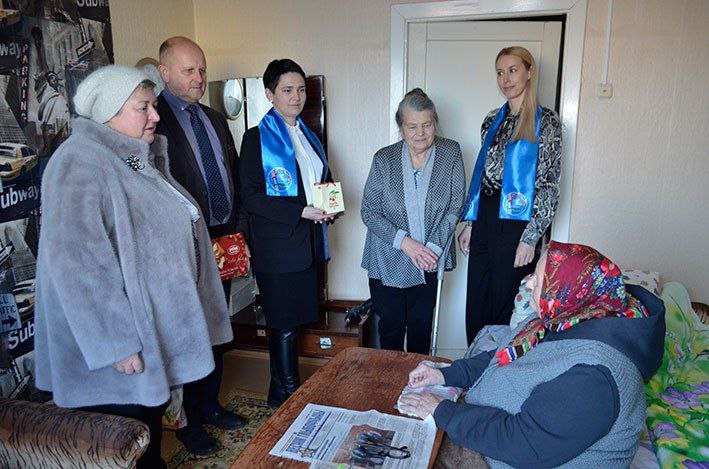 s-23-dekabrya-po-14-yanvarya-2026-goda-v-nashem-rayone-prokhodit-dobraya-i-teplaya-aktsiya-ot-vsey-d_0