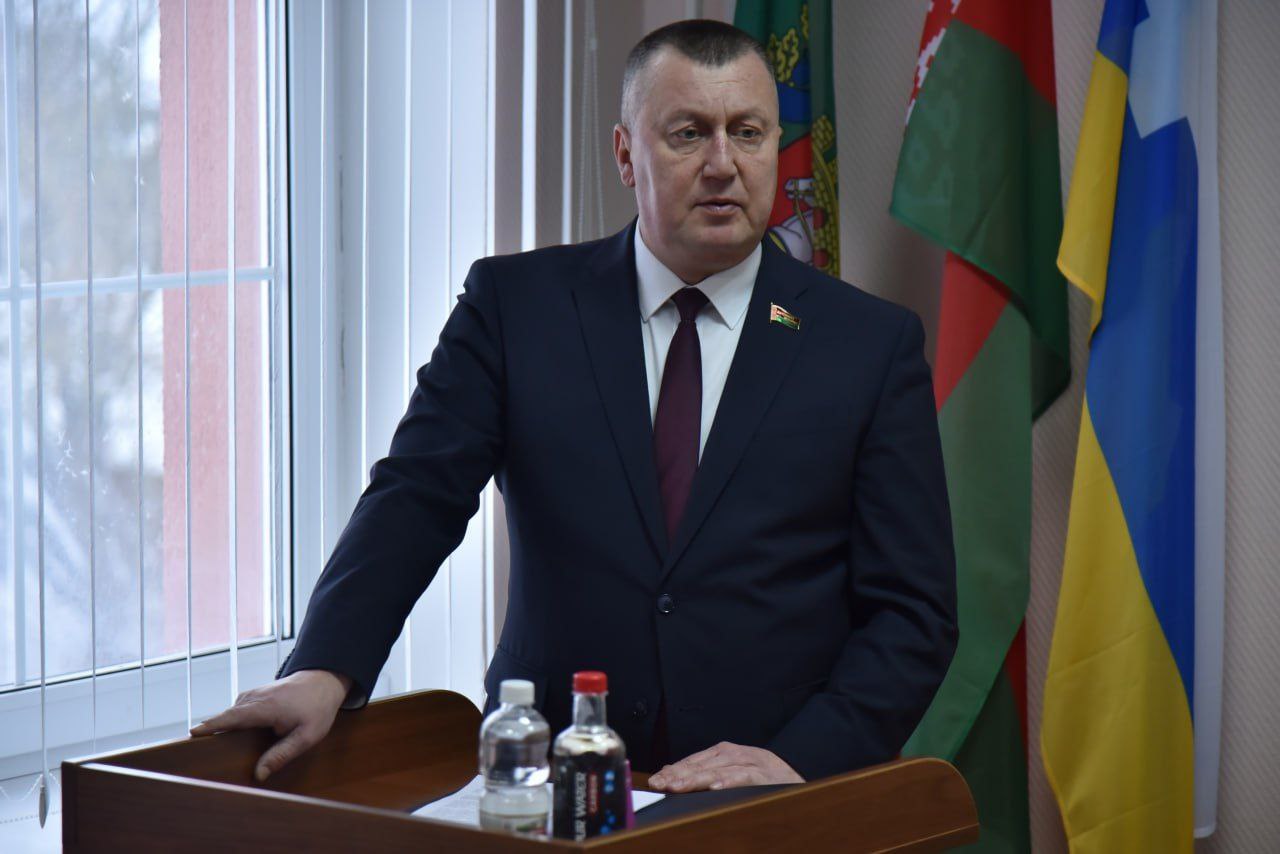 v-ramkakh-edinogo-dnya-informirovaniya-sostoyalas-vstrecha-deputata-palaty-predstaviteley-natsionaln_3