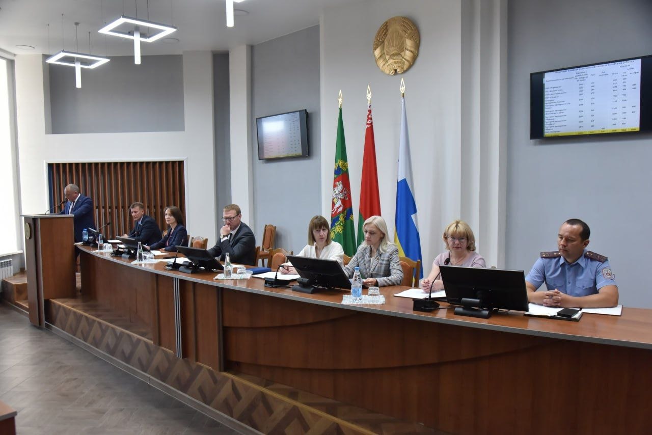 Заседание райисполкома под руководством главы района