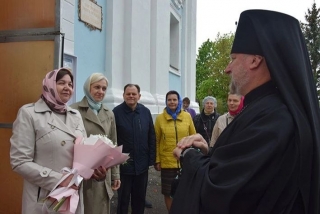 Епископ Полоцкий и Глубокский Игнатий провел праздничную
Литургию в Глубоком