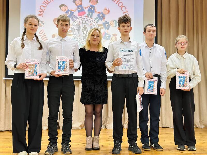 budushchie-geroi-na-starte-proshyel-rayonnyy-slyet-klubov-yunykh-spasateley-pozharnykh_1