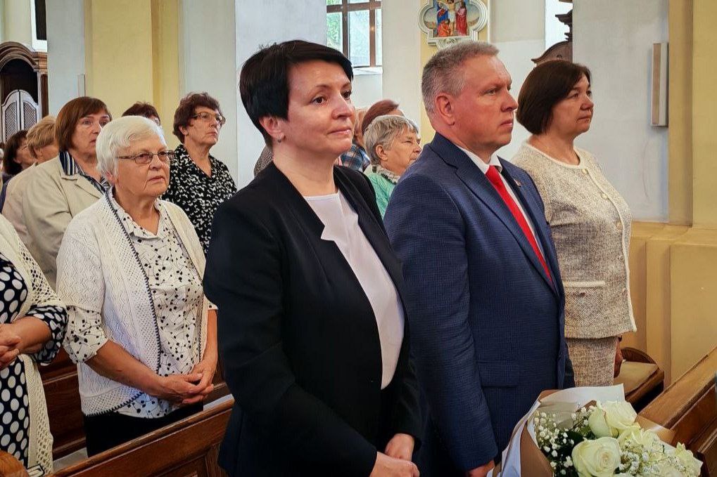 v-kostele-svyatoy-troitsy-v-glubokom-otprazdnovali-35-letie-sluzheniya-v-belarusi-i-v-glubokom-seste_1