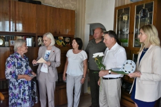 В ГЛУБОКОМ НАГРАДИЛИ ГРАЖДАН, ИМЕЮЩИХ СТАТУС «МАЛОЛЕТНИЙ УЗНИК»
