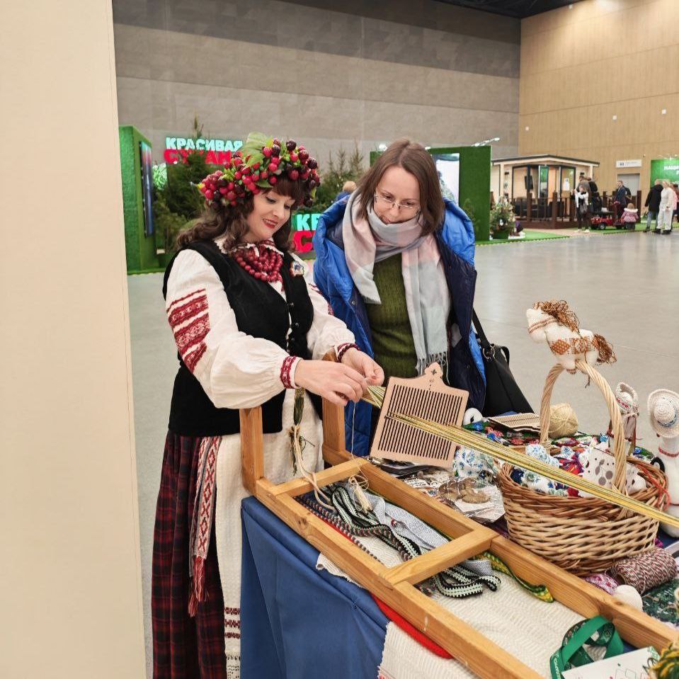 vystavka-moya-belarus-master-klassy-ot-masterov-glubokskogo-doma-remesel_0