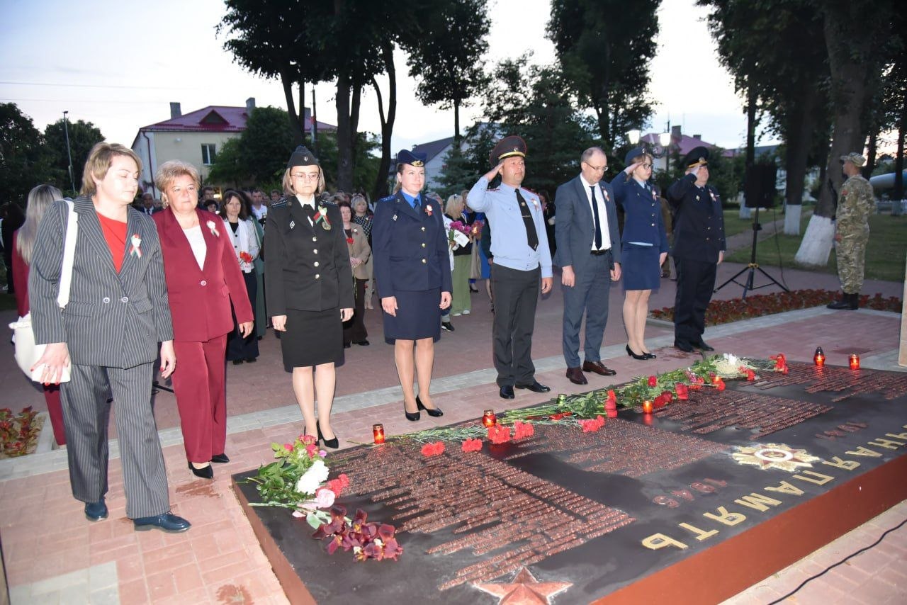 rassvet-kotoryy-razdelil-istoriyu-na-do-i-posle_4