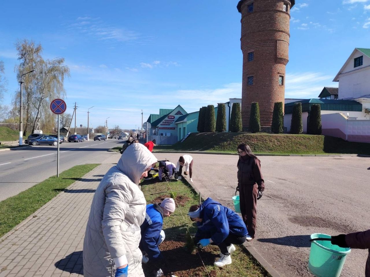 respublikanskiy-subbotnik-proshel-v-glubokskom-rayone-fotofakt_10